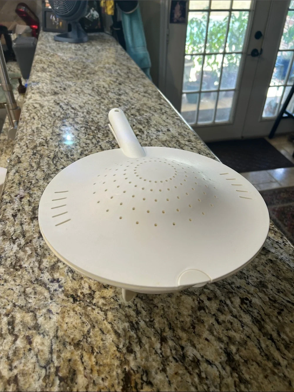 White Silicone Double colander Pot Strainer with Handle - Home Kitchen